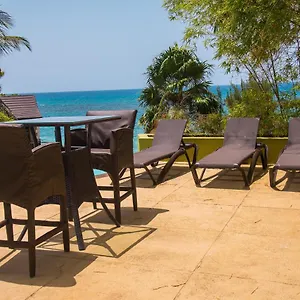  Apartment Maribella@crystal Cove Ocho Rios