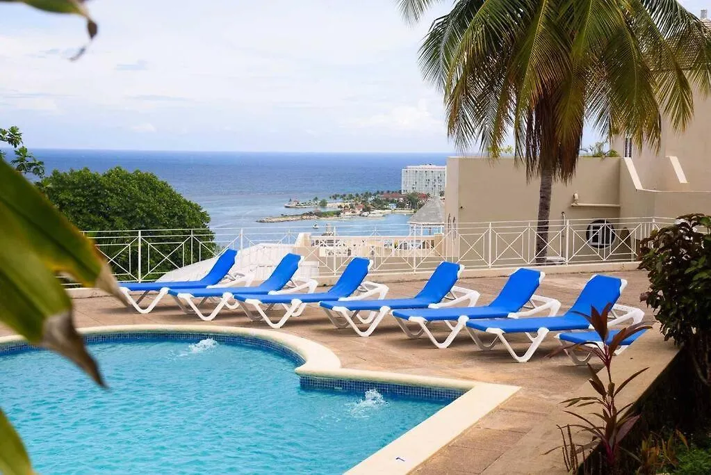 Czar'S Citadel-2 Bedroom Apt 23E At Columbus Heights Ocho Rios Jamaica